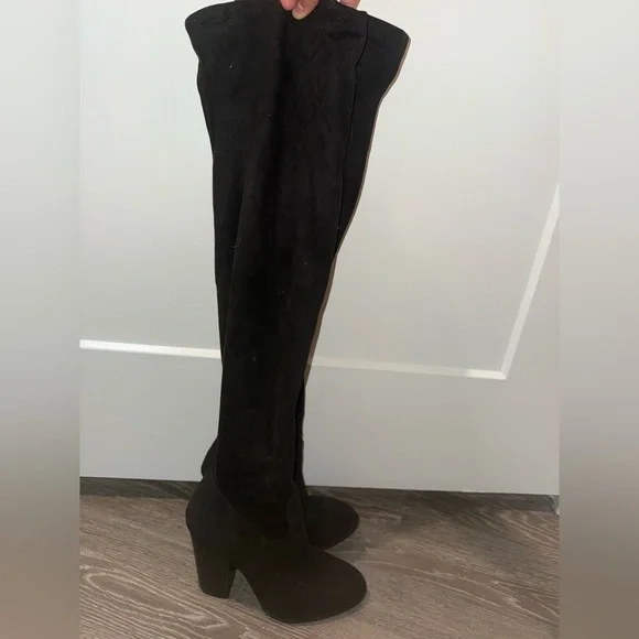 H&M Over the Knee Suede Boots - Picture 2 of 6